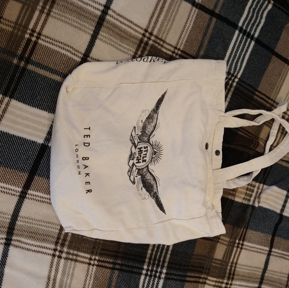Ted Baker reusable shopping bag - Picture 3 of 7
